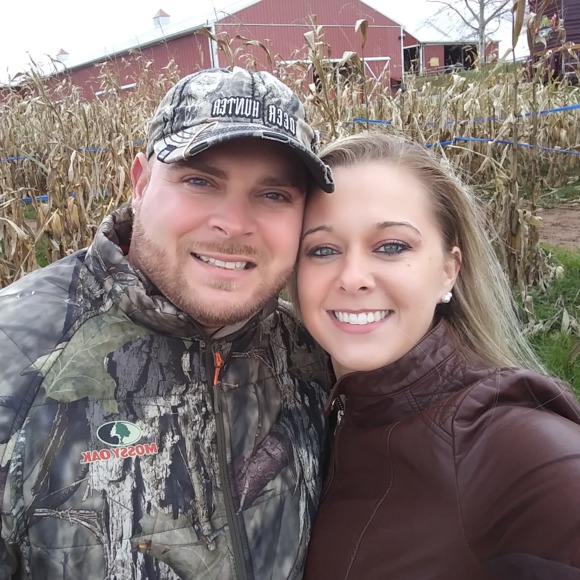 Meet your Posher, Amy - Picture 1 of 1